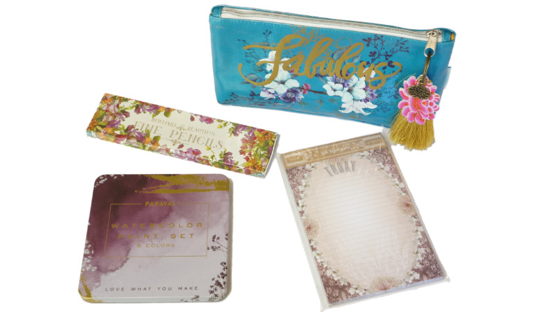 Clutch, Watercolors and Notepad by Papaya!